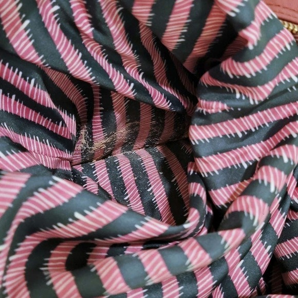 Vera Bradley Berry Tote Prada Look-a-like Carry On Bag - Picture 16 of 16